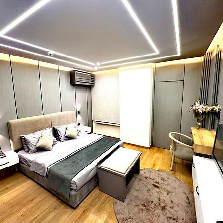 Queens Suite Hotel Beirut Exterior photo