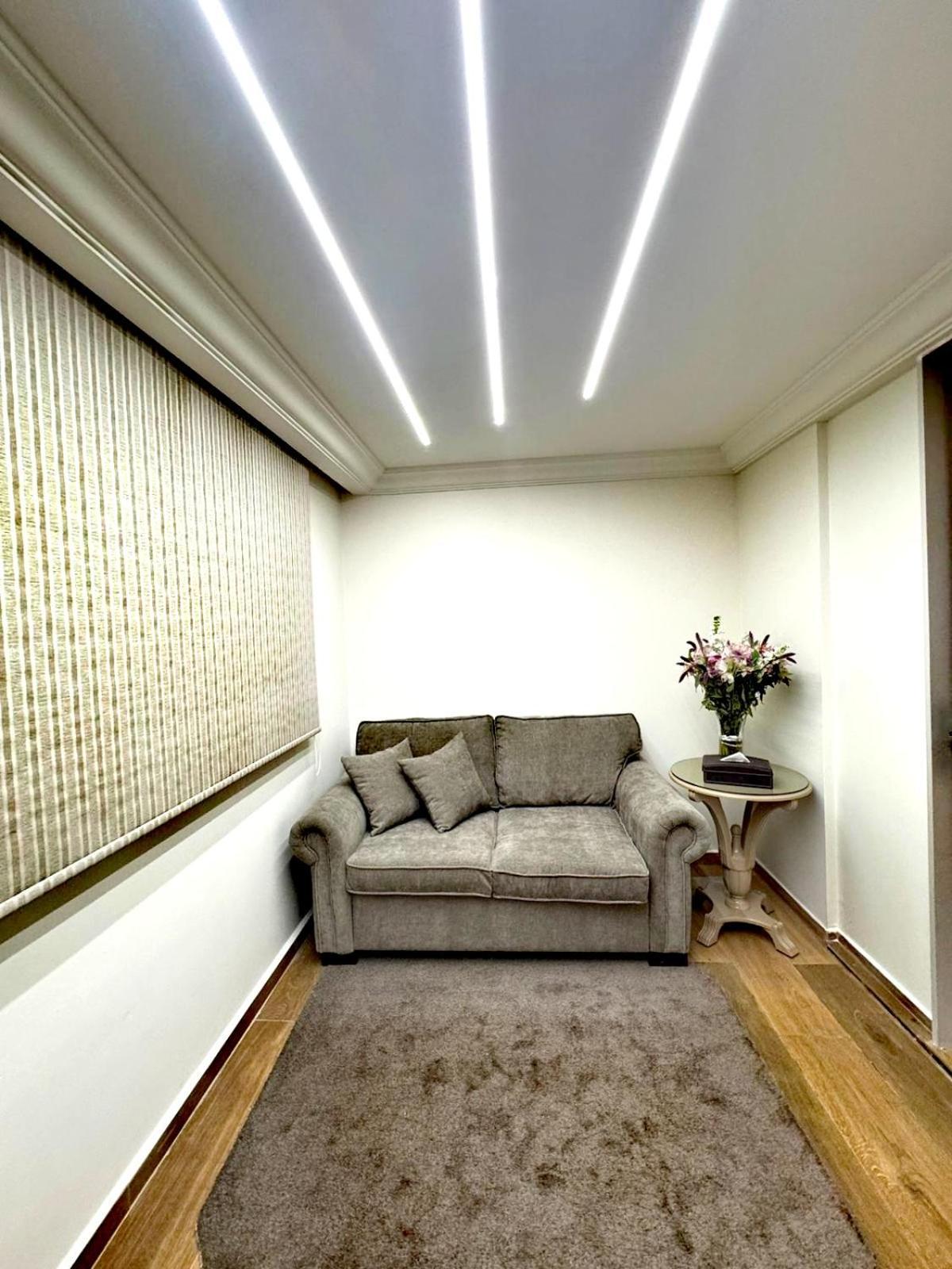 Queens Suite Hotel Beirut Exterior photo