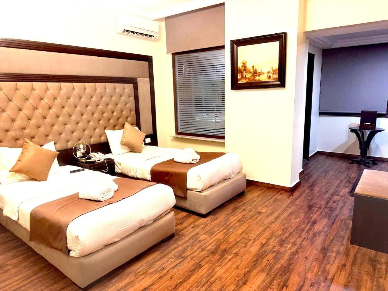 Queens Suite Hotel Beirut Exterior photo